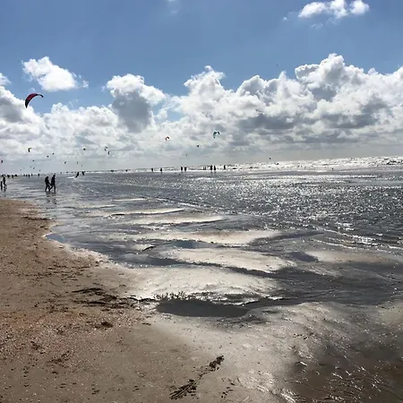 De Schelp 61, Free Parking Zandvoort